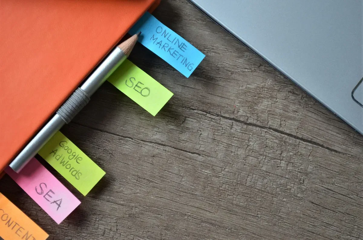 Which Online Course Platform Fits an SEO/Content Workflow?